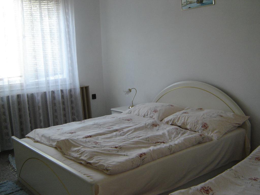 Somogyi Vendégház Zamárdi Exterior foto